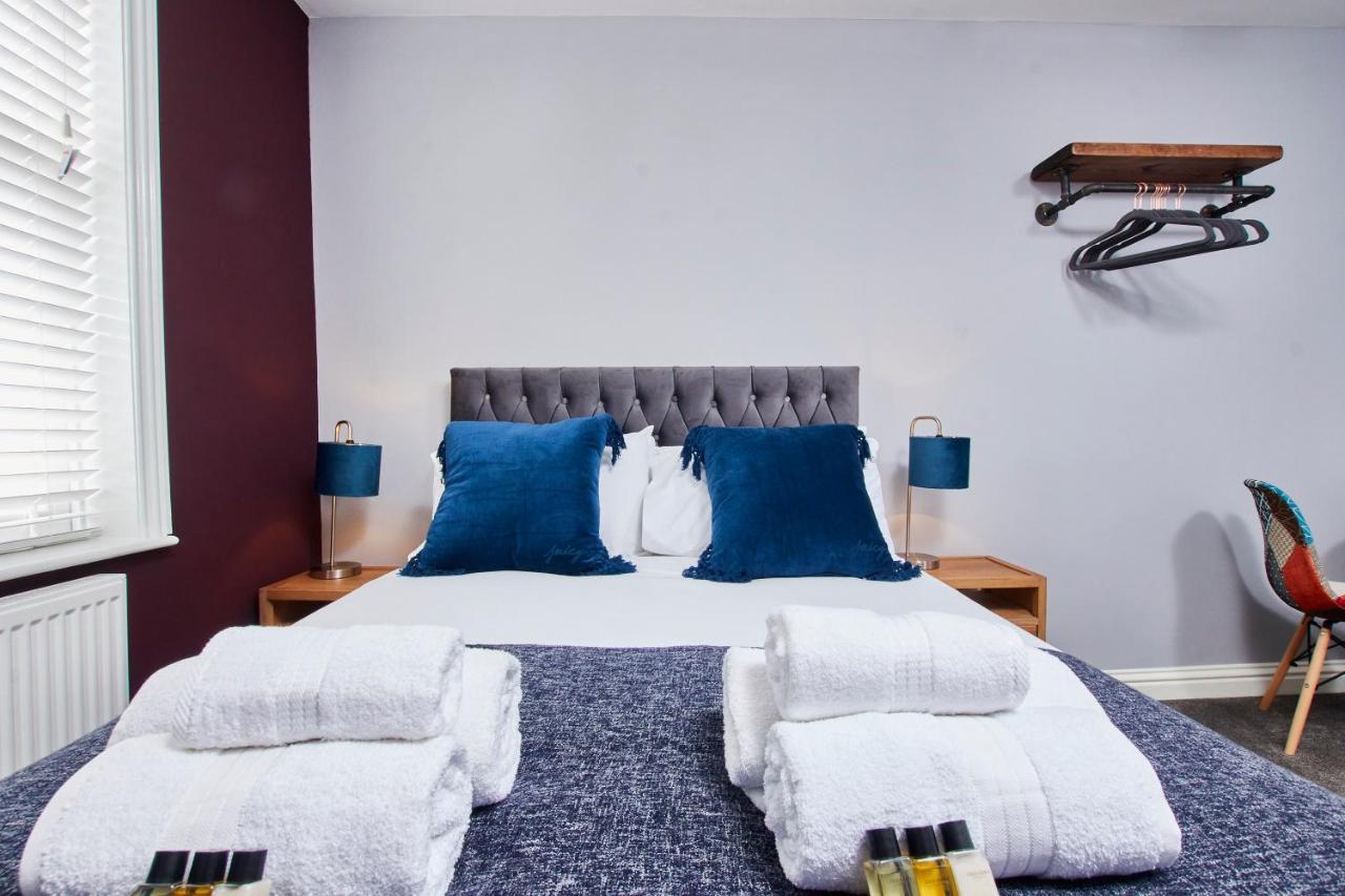 Delven House, Apartment 5 - Self Check-In, Self-Catering Serviced Apartment For East Midlands Airport 캐슬 도닝턴 외부 사진